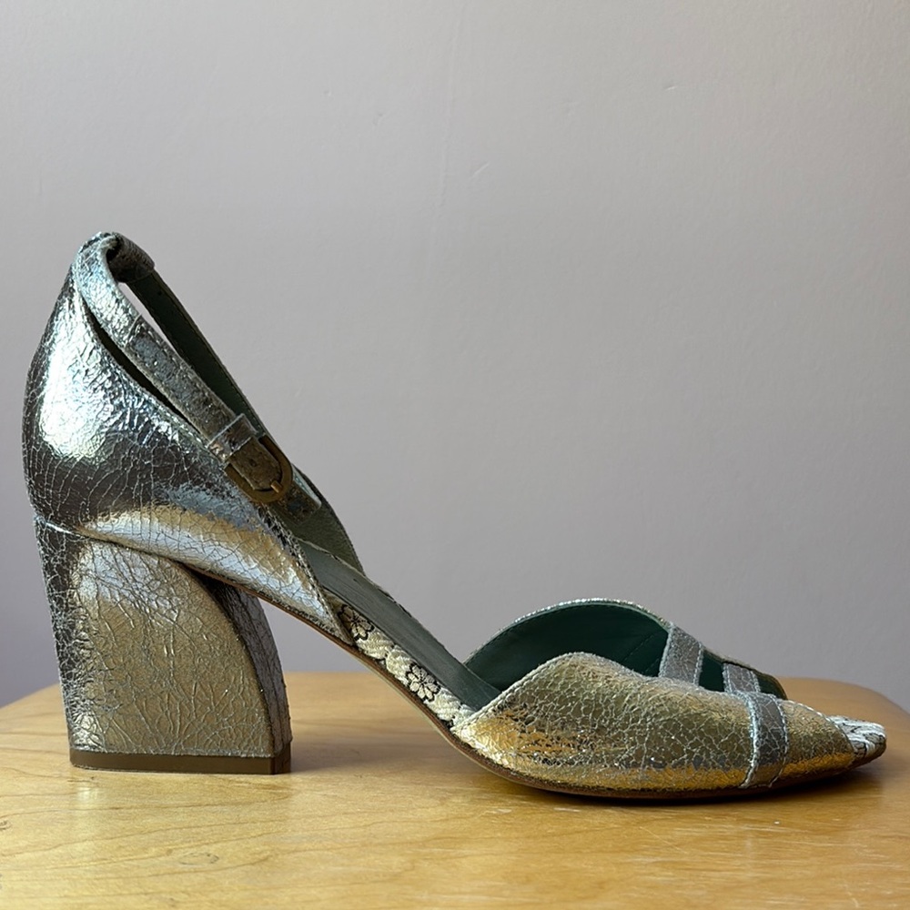 Paola Arcano Italy Silver Shoes 39